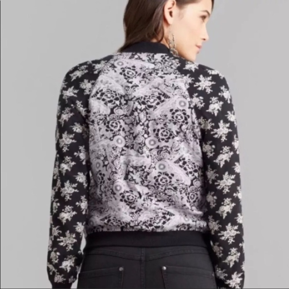 HOST PICK! PRICE FIRM!! FREE PEOPLE BOMBER JACKET - Picture 2 of 5